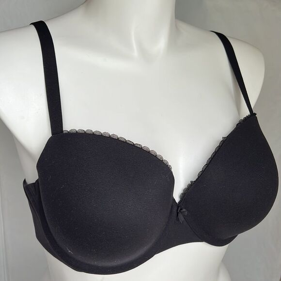 Torrid black underwire bra size 42B - Picture 2 of 9